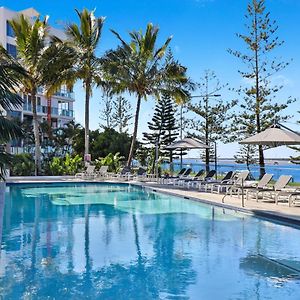 Silvershore Apartments On The Broadwater